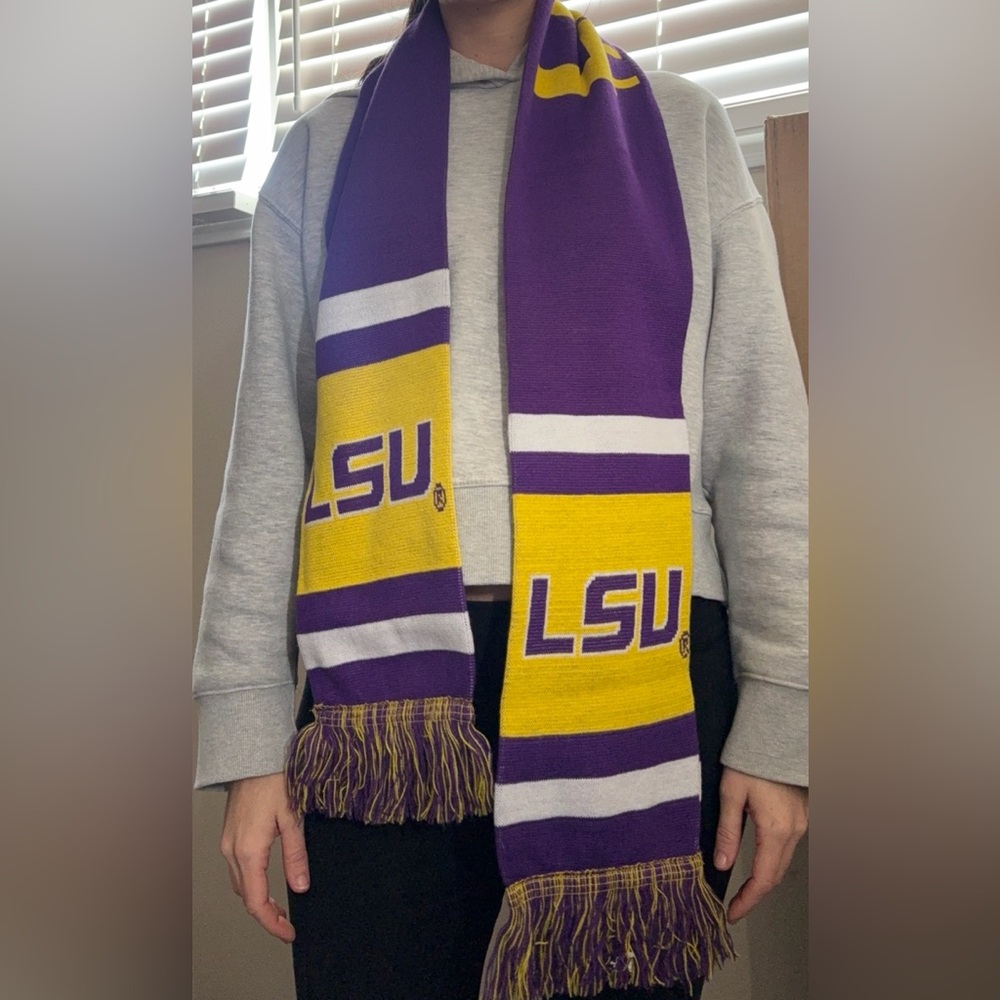 LSU scarf